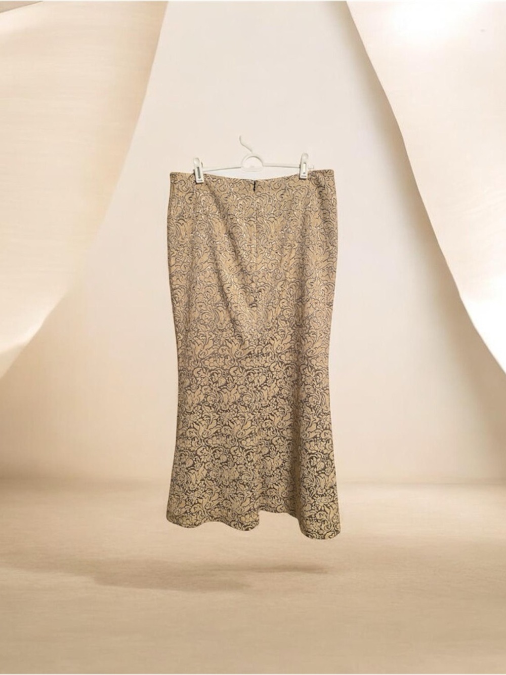 Stunning Nicowa Floral Patterned Skirt, Size 10, made in Italy - Picture 2 of 8